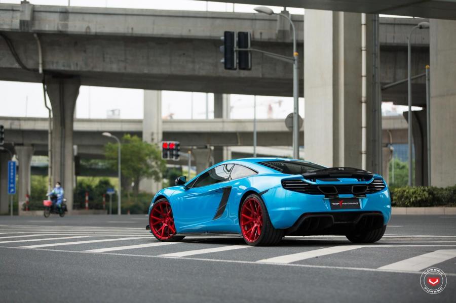  McLaren MP4-12C on Vossen Wheels (VPS-306) 2016 года  (фото 35 из 51)